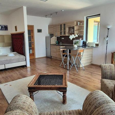 Sofia Apartment Kazmer Boedapest Buitenkant foto